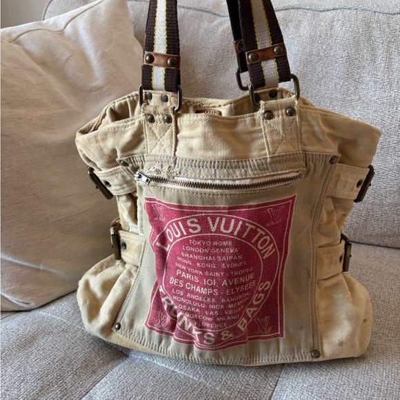 Louis Vuitton Tan Canvas Bag with Red Print - Picture 3 of 13